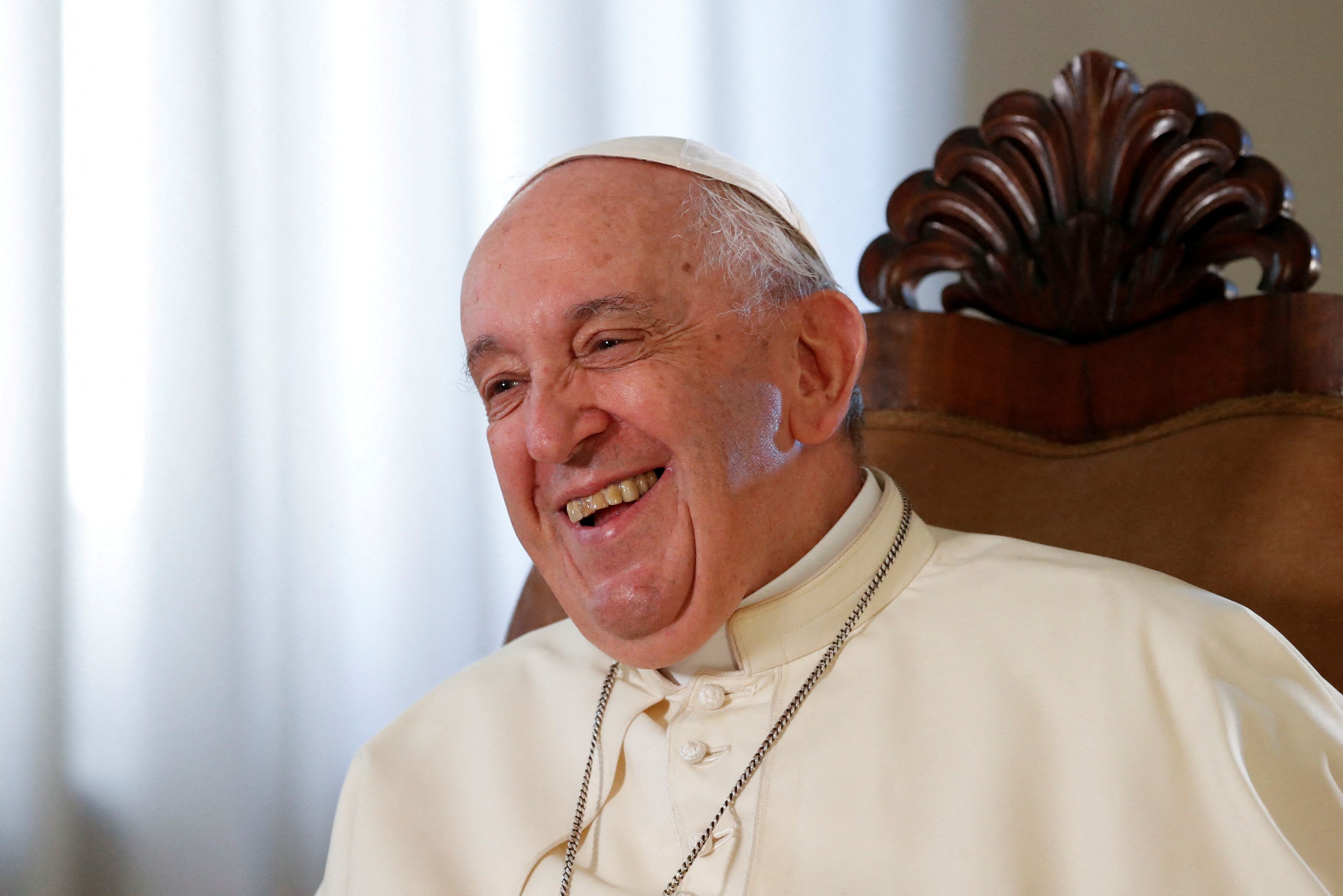 Πάπας Φραγκίσκος: «Θα μπορούσε  να αναθεωρηθεί η αγαμία του κλήρου»