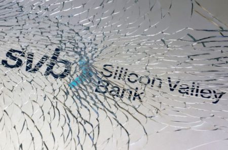 Μακάρθι –  Silicon Valley Bank: Μπάιντεν και Fed μπορούν να διαχειριστούν την κρίση