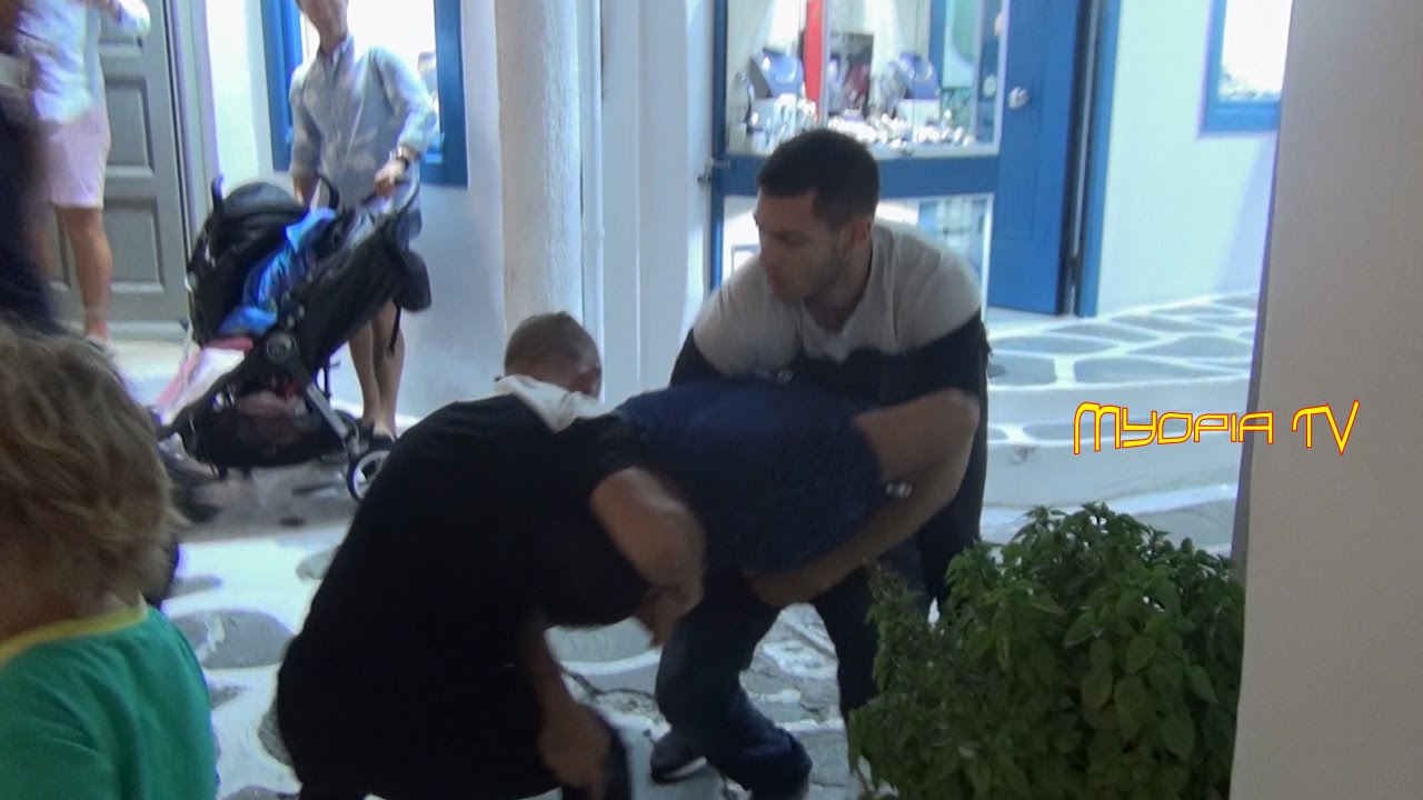 Τέμπη – Μύκονος: Ένα τσιγάρο δρόμος…