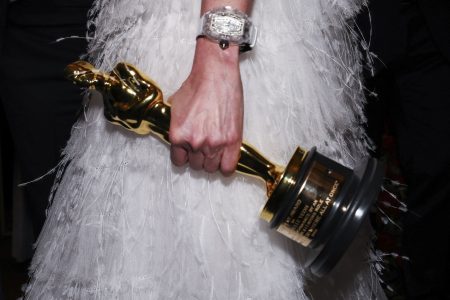 Oscars 2023: Λευκές παρουσίες πάνω στο λευκό χαλί