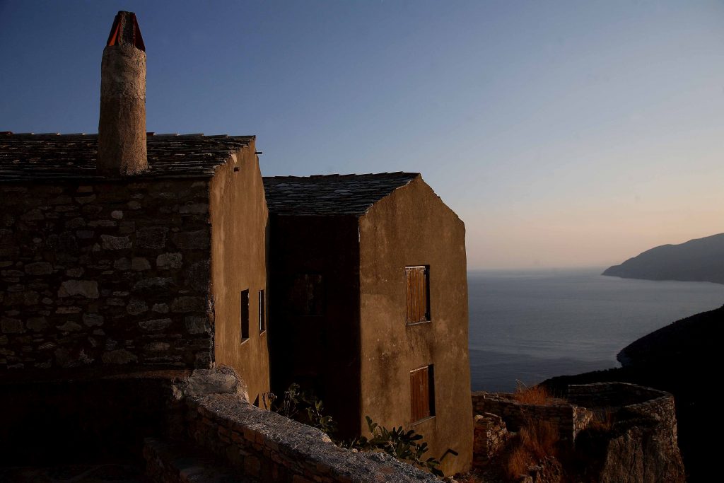 Αλλόνησος: Πόσιμο νερό βρύσης vs πλαστικών μπουκαλιών