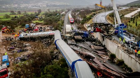 Τέμπη: Προειδοποιούν για νέο ατύχημα οι ειδικοί στα τρένα
