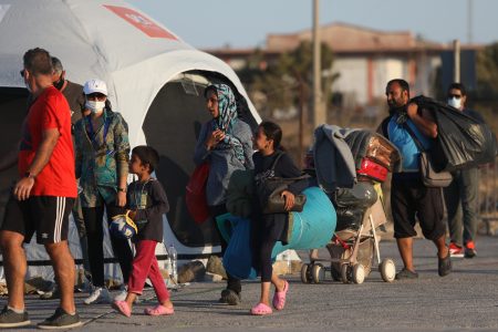 Αντιπρόσωπος ΟΗΕ στο Βήμα για την προσφυγική κρίση: Το 2022 η χρονιά του μεγαλύτερου αναγκαστικού εκτοπισμού
