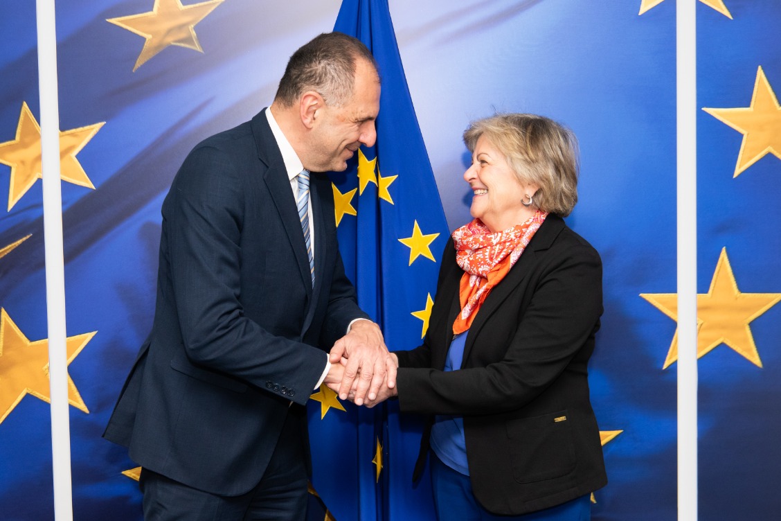 Φερέιρα σε Γεραπετρίτη: Προσφέρουμε ευρωπαϊκή τεχνική βοήθεια για την επανεκκίνηση του σιδηροδρόμου