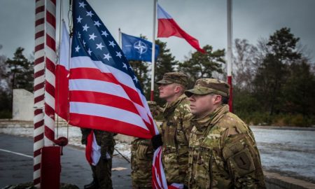 ΗΠΑ: Εγκαινίασαν την πρώτη μόνιμη στρατιωτική φρουρά τους στην Πολωνία