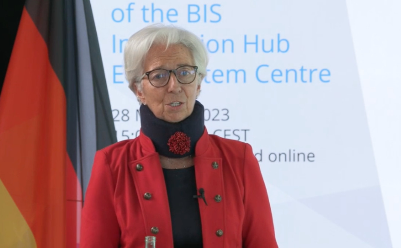 Λαγκάρντ: Τραυματίστηκε ελαφρά σε τροχαίο  – Φοράει κολάρο