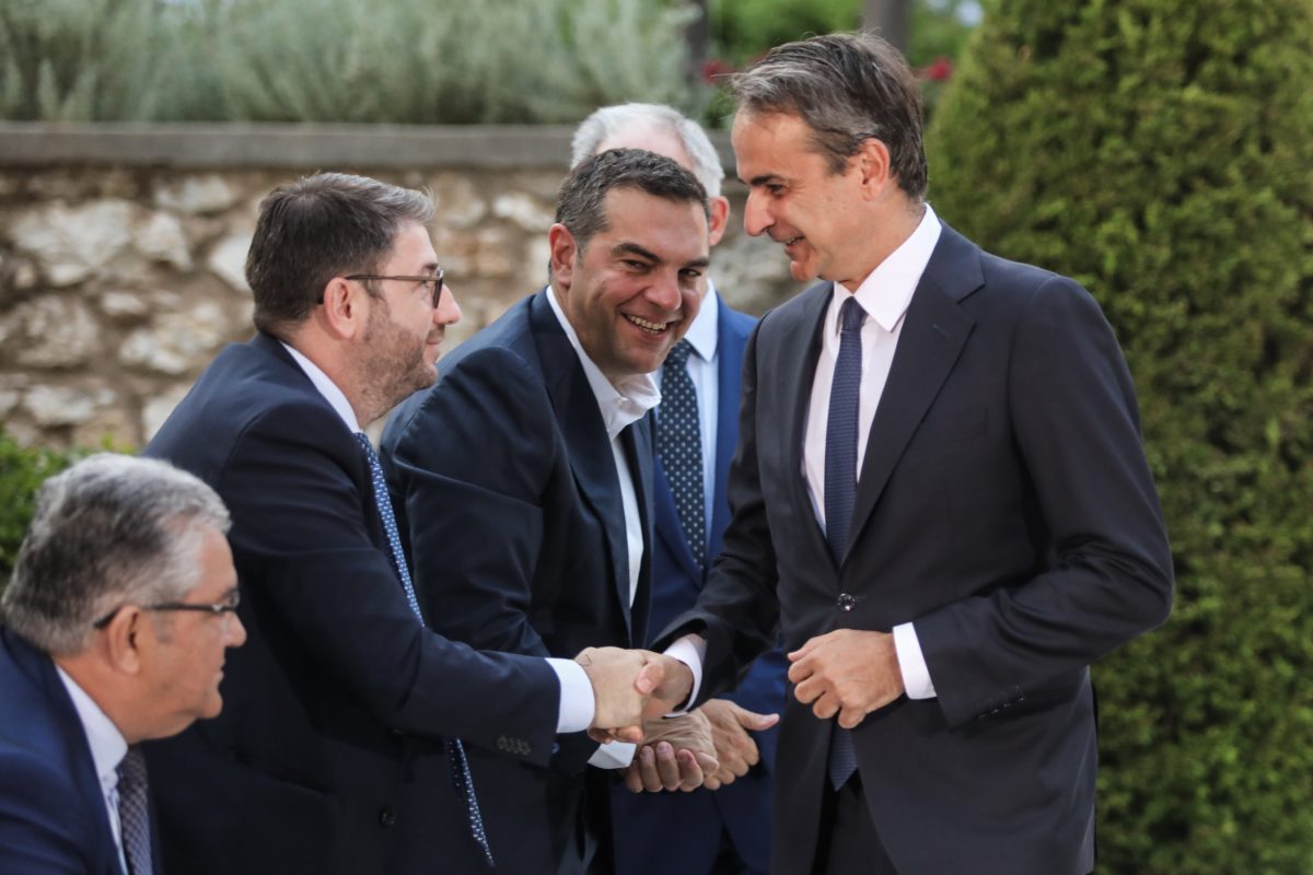 Εκλογές 2023: Αρχίζει το ματς – Σε θέσεις μάχης τα κόμματα