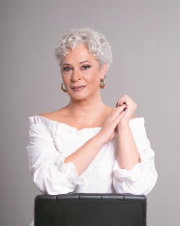 Μελίνα Κανά: «Η αγάπη θα νικήσει»