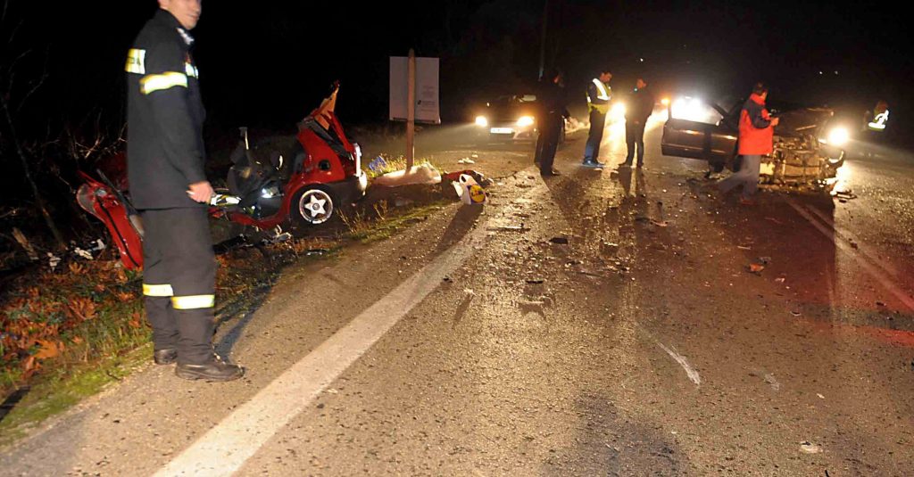 Λεωφόρος Αλεξάνδρας: Τροχαίο με τρεις σοβαρά τραυματίες