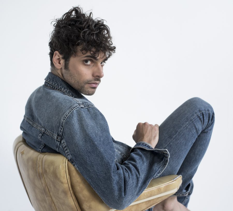 Γιώργος Παπαγεωργίου: «Η μουσική ήρθε στη ζωή μου πριν την υποκριτική»