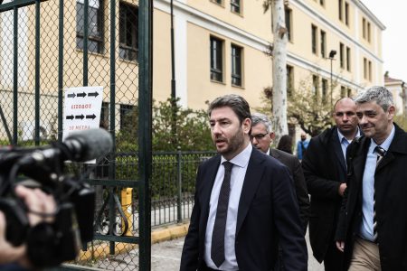 Υποκλοπές: Γιατί ο Ανδρουλάκης πήγε (ξανά) στον Εισαγγελέα
