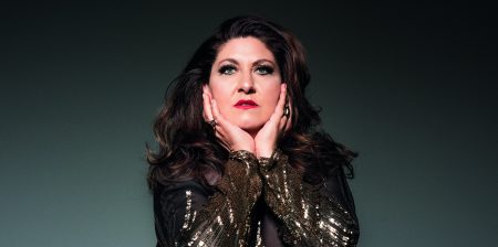 Αννα Πιρότσι, «Σέβομαι τις δυνατές γυναίκες»