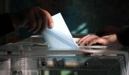 Εκλογές 2023: Οι μετεκλογικές συνεργασίες ανεβάζουν το πολιτικό θερμόμετρο