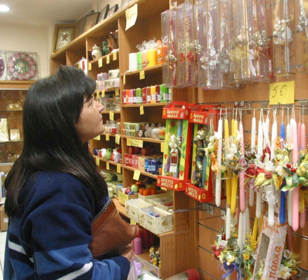 Σε ισχύ από σήμερα το Πασχαλινό ωράριο λειτουργίας καταστημάτων