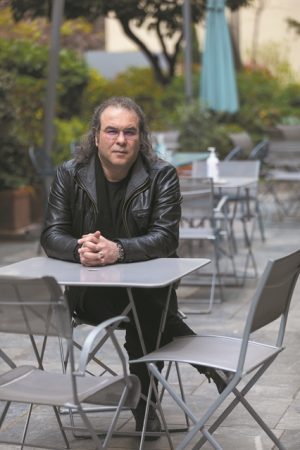 Χρήστος Οικονόμου: «Το χιούμορ αφήνει πικρό κατακάθι»