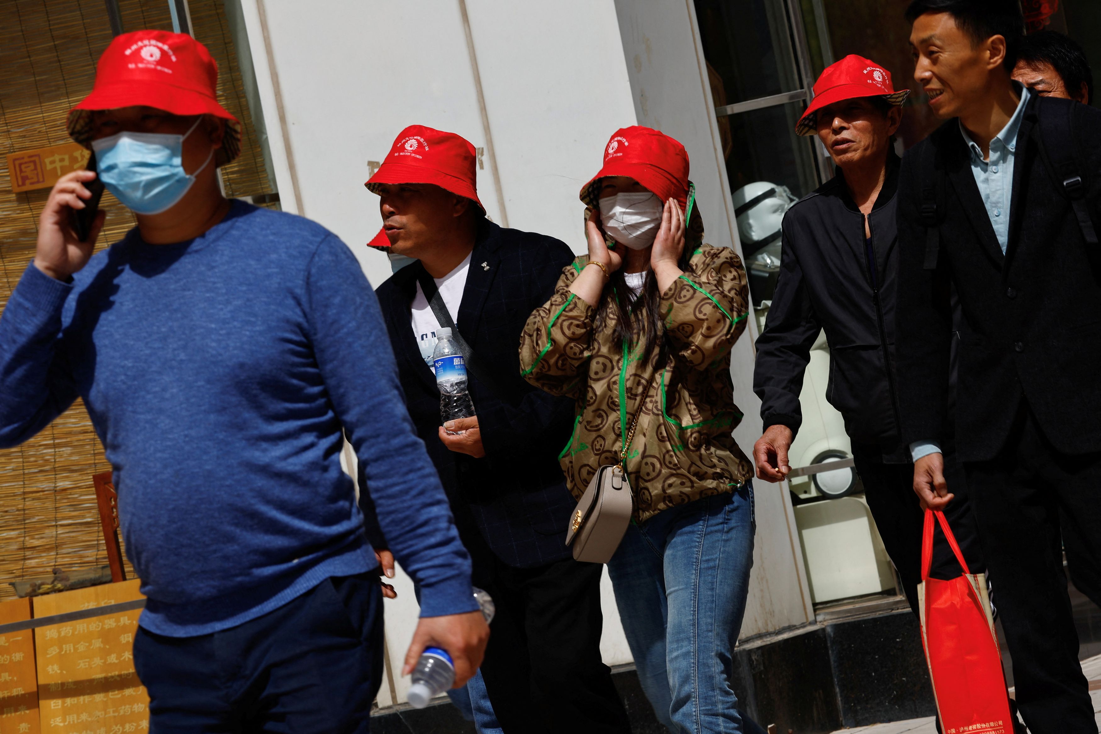 Κίνα: Μια γυναίκα πέθανε από τη γρίπη των πτηνών Η3Ν8