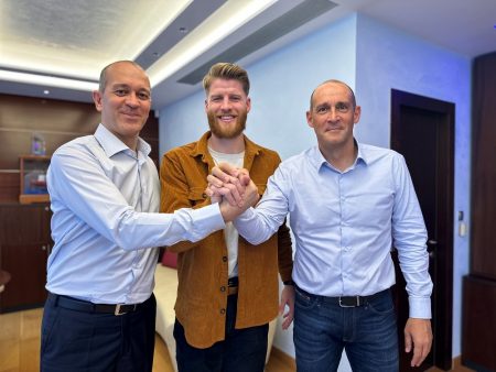 Ολυμπιακός: Ο Τόμας Γουόκαπ ανανέωσε για άλλα 4 χρόνια