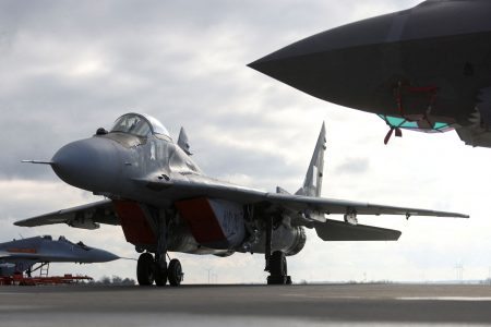 Ουκρανία: Αποκτά πέντε μαχητικά αεροσκάφη από την Πολωνία