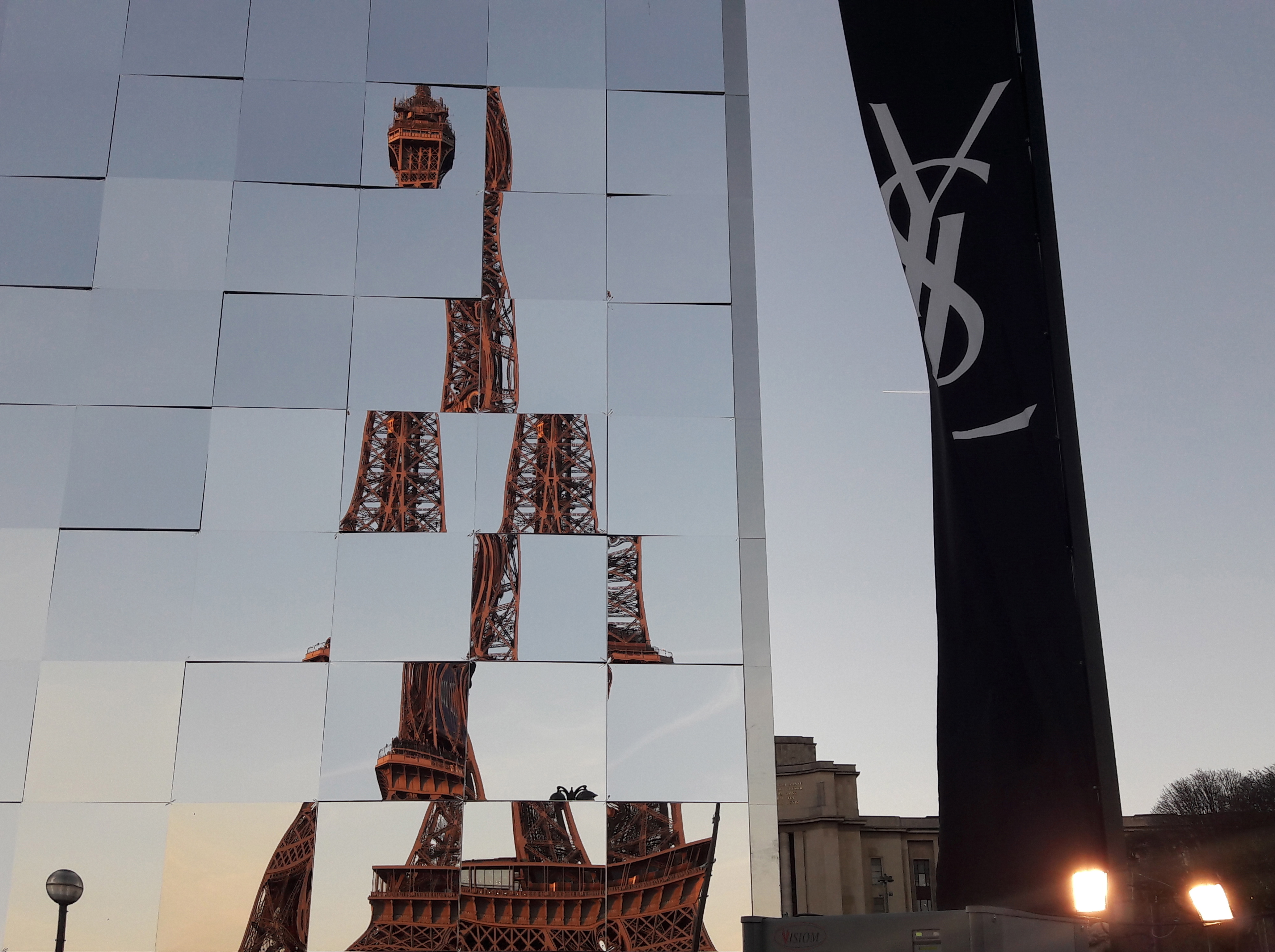 Ο οίκος μόδας Saint Laurent δημιουργεί εταιρεία παραγωγής ταινιών