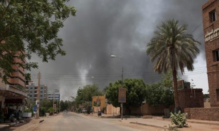 Σουδάν: Τουλάχιστον 97 άμαχοι έχουν σκοτωθεί – Ελλείψεις στα νοσοκομεία