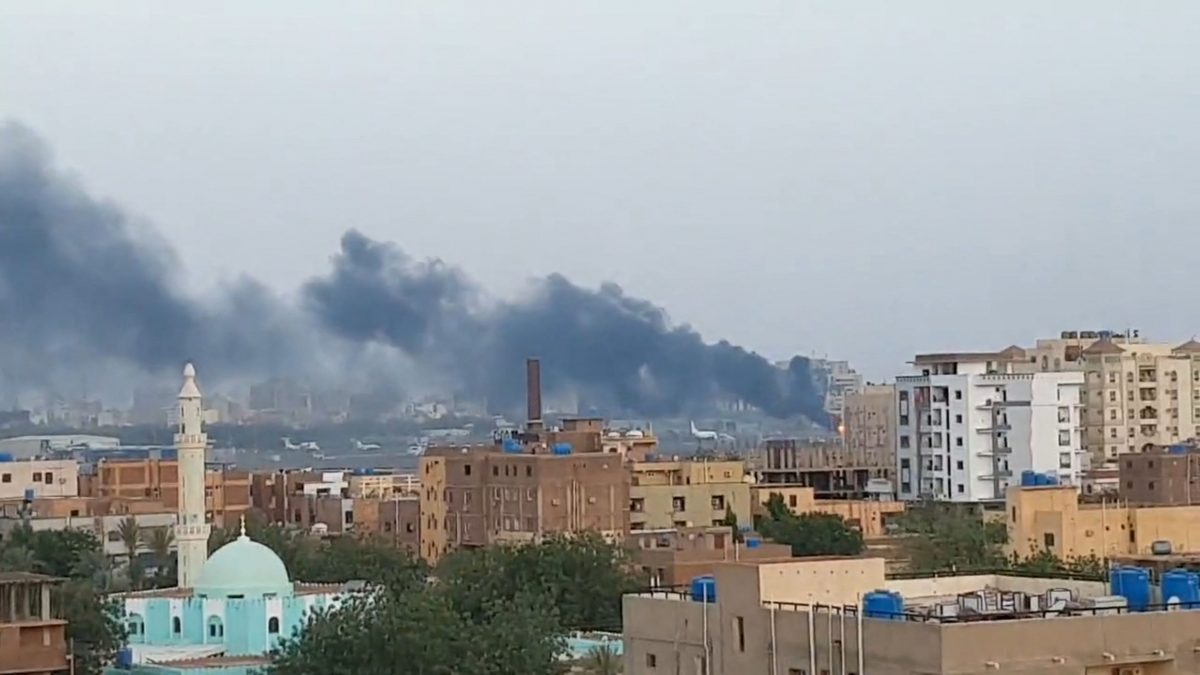 Σουδάν: Πυρά στο Χαρτούμ παρά τη συμφωνία για κατάπαυση του πυρός