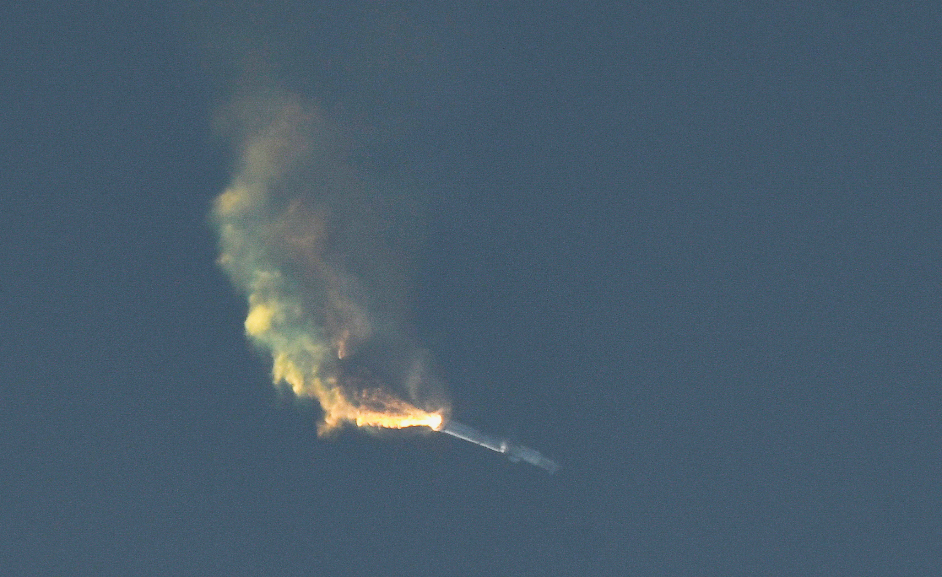 Starship: Εξερράγη ο πύραυλος του Μασκ μετά την απογείωση
