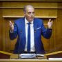Κυριάκος Βελόπουλος: Η πολιτική του θράσους που φλερτάρει δημοσκοπικά με το 10% στις ευρωεκλογές