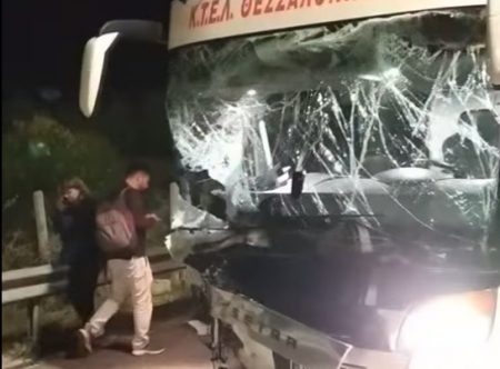 Πλαταμώνας: Τροχαίο δυστύχημα στην Εθνική οδό – Ένας νεκρός και 6 τραυματίες