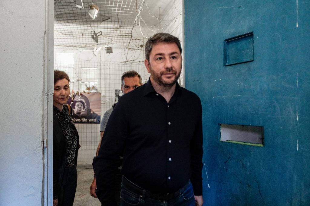 Οι προτάσεις Ανδρουλάκη για την αναγέννηση του ΕΣΥ