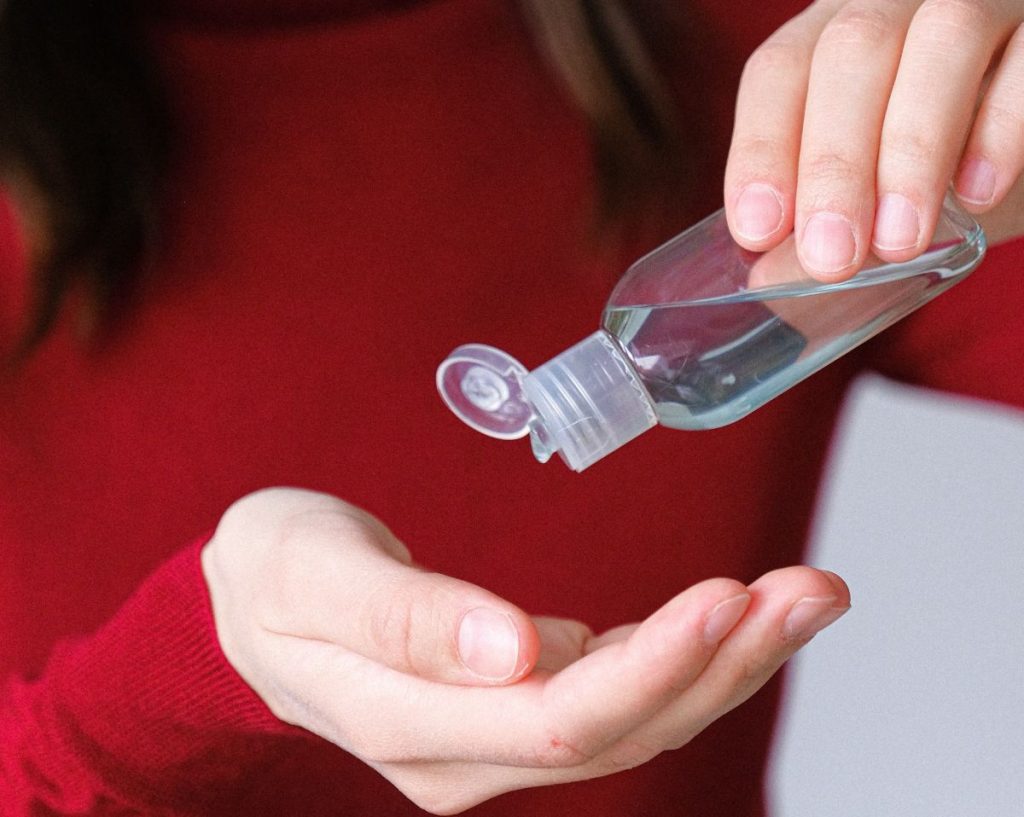 Ο ΕΟΦ ανακαλεί αντισηπτικό χεριών