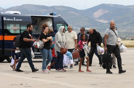 Σουδάν: Απεγκλωβίστηκαν άλλοι 13 Έλληνες, ανάμεσά τους και ο Μητροπολίτης Σάββας
