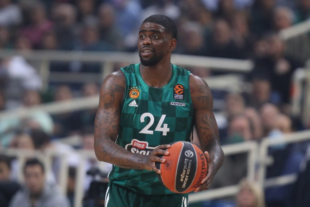 Παναθηναϊκός: Απομακρύνθηκε ο Μπέικον