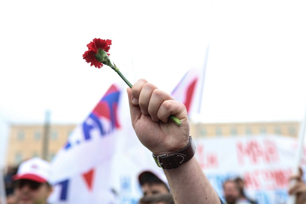 Πρωτομαγιά: Με μεγάλη συμμετοχή και δυναμικό παλμό οι πορείες σε όλη τη χώρα