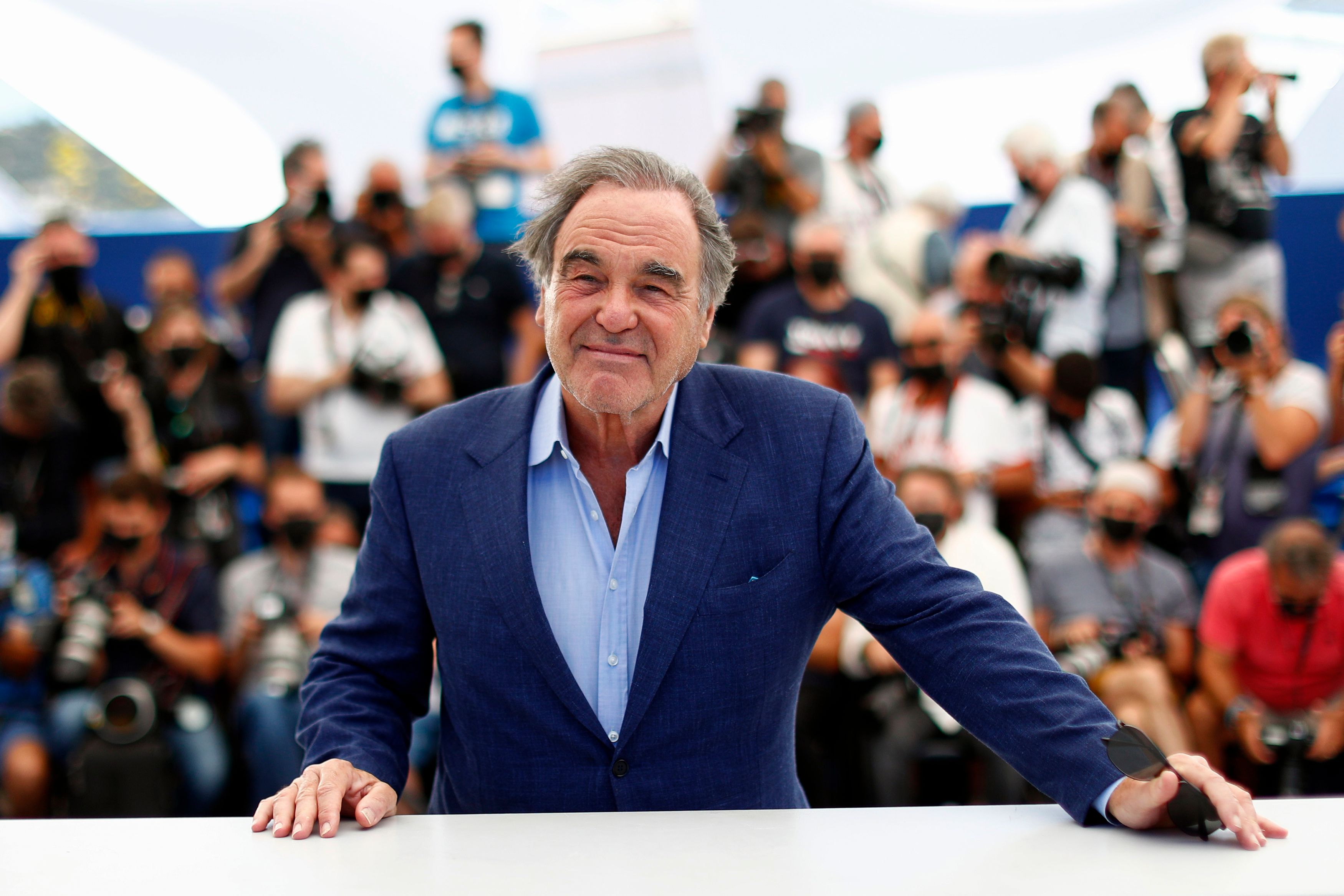 Στο νέο του ντοκιμαντέρ, ο Ολιβερ Στοουν υπέρ της πυρηνικής ενέργειας