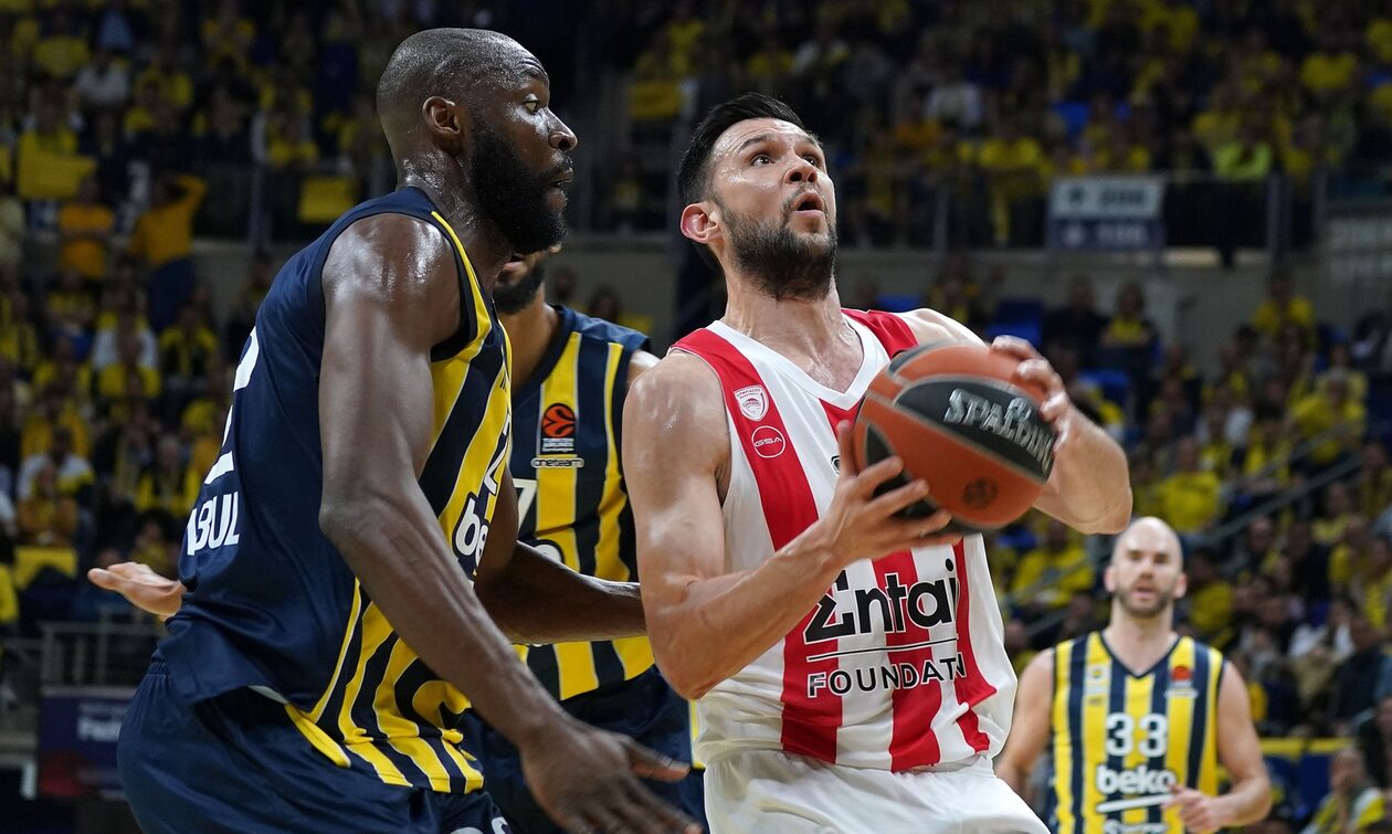 Ολυμπιακός – Φενέρ: Δεν προπονήθηκε λόγω ίωσης ο Παπανικολάου