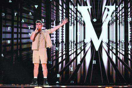 Eurovision 2023: Σήμερα ο α’ ημιτελικός – Την Πέμπτη στον β’ ημιτελικό η Ελλάδα με τον Βίκτωρα Βερνίκο