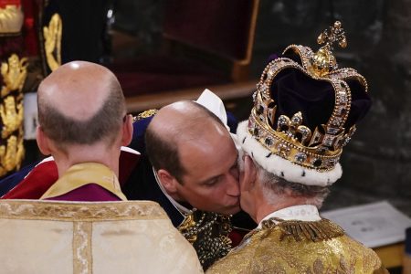 Στέψη Καρόλου: Συγκίνησε ο Πρίγκιπας Ουίλιαμ – «Μπαμπά, είμαστε τόσο περήφανοι»
