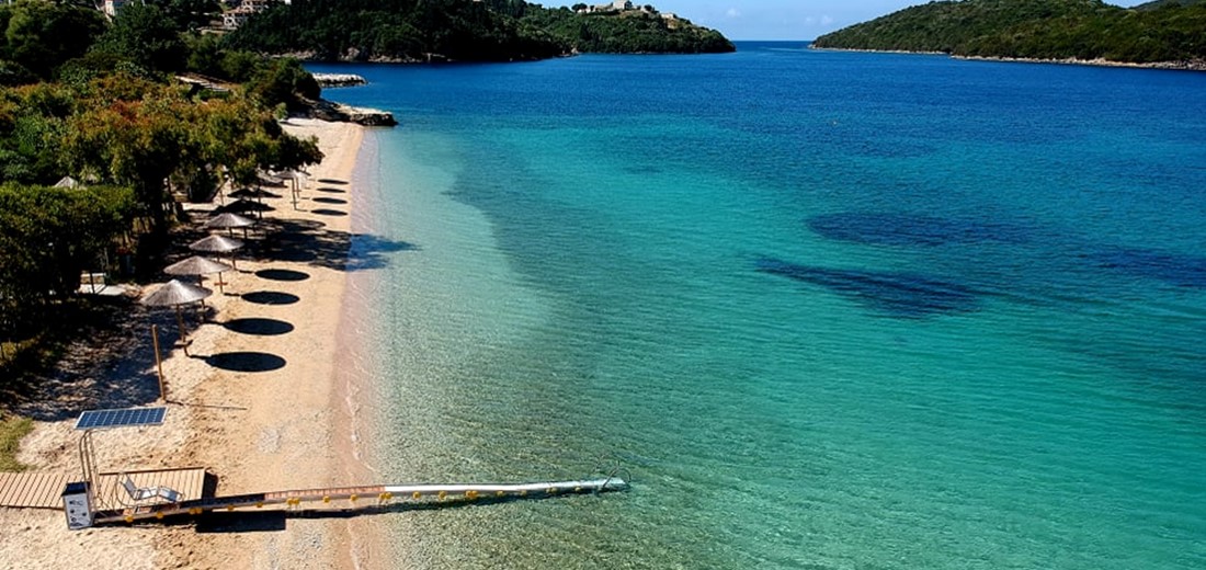200 ελληνικές παραλίες προσβάσιμες σε άτομα με κινητικά προβλήματα