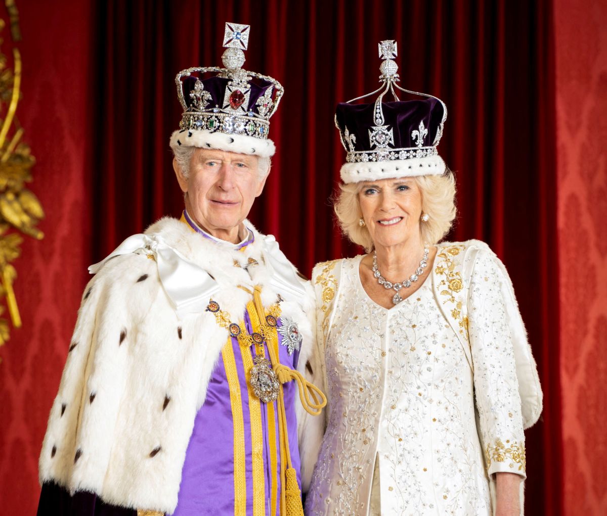 Βασιλιάς Κάρολος: Λίγες μέρες ξεκούρασης με την Καμίλα μετά τη στέψη