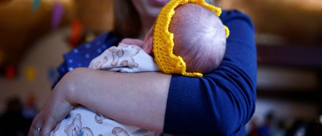 Άρτα: Σε καταστολή και φρουρούμενος ο πατέρας που ξέχασε το μωρό του στο αυτοκίνητο