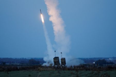 Ισραήλ: Ο στρατός χρησιμοποίησε για πρώτη φορά την «Σφεντόνα του Δαβίδ»