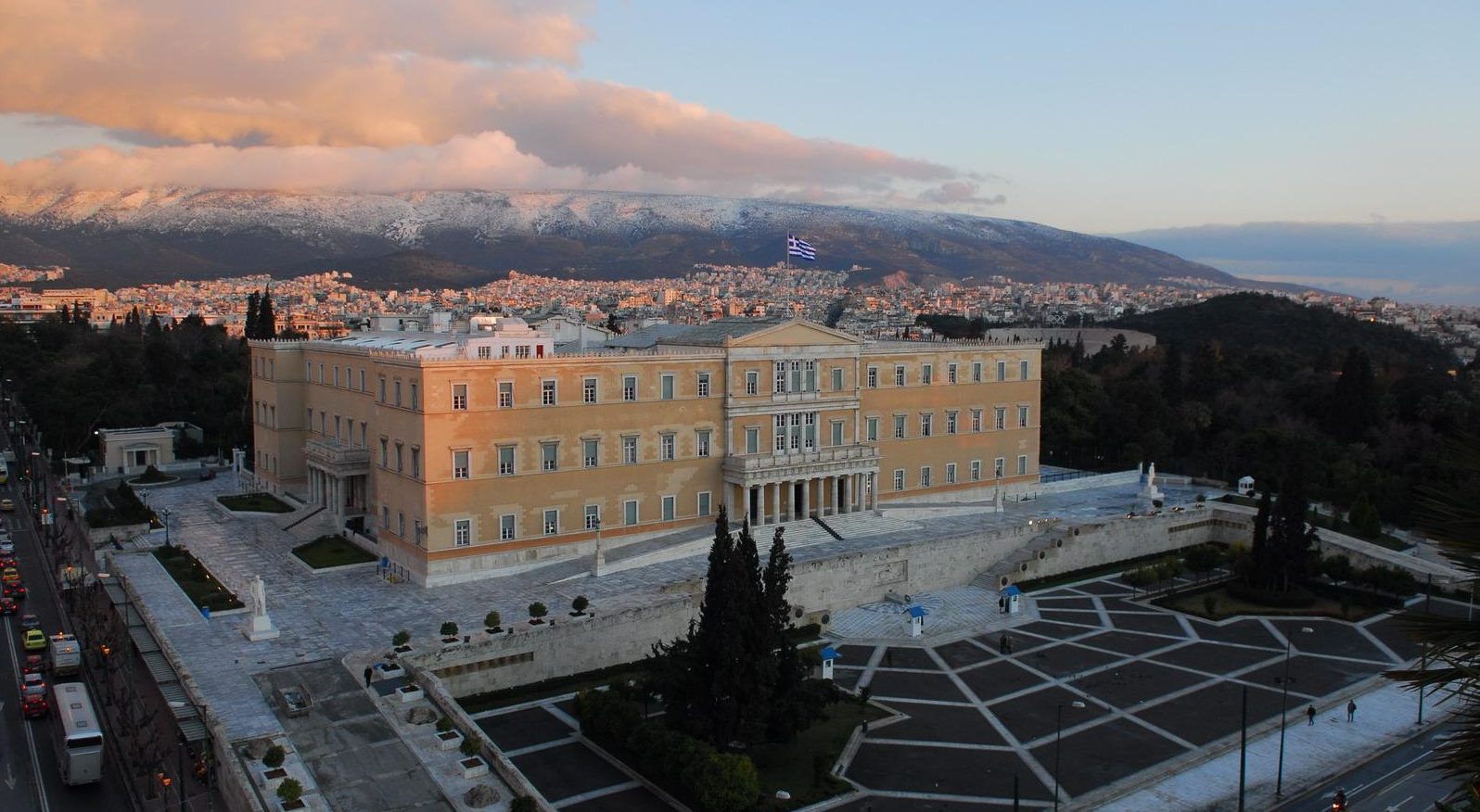 What2Vote: Το ψηφιακό εργαλείο που σε βοηθάει να ψηφίσεις