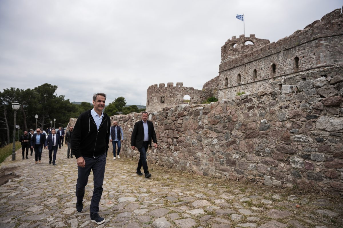 Μητσοτάκης από Λέσβο: Η θάλασσα έχει σύνορα και πρέπει να φυλάσσονται
