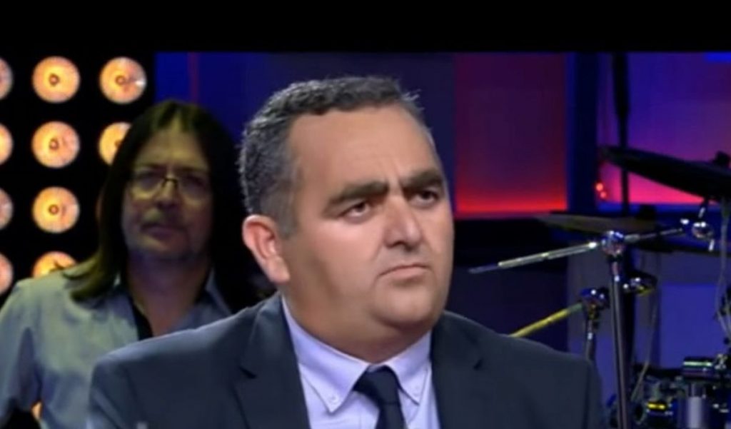 Η ατζέντα της ημέρας: Συνελήφθη ο Έλληνας υποψήφιος Δήμαρχος Χειμάρρας, Φρέντι Μπελέρης – Στις 7 μονάδες η διαφορά ΝΔ – ΣΥΡΙΖΑ – Προσπάθεια Ερντογάν για συσπείρωση πριν από τις εκλογές