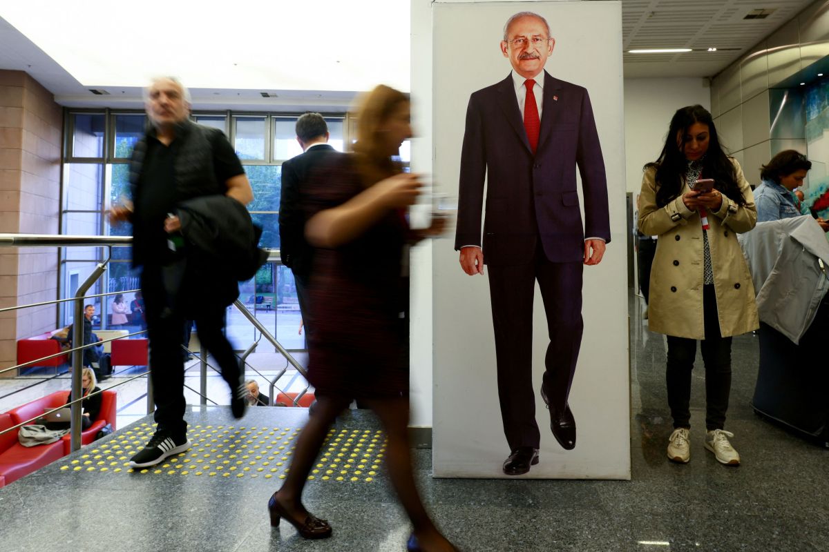 Ελληνοτουρκικά: Μπορεί να τα επηρεάσει μια νίκη Κιλιτσντάρογλου; Ο Κώστας Λάβδας εξηγεί στο Mega