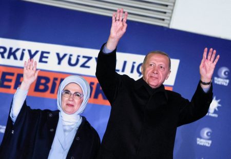 Τουρκία – Εκλογές: Τα χαρτιά Ερντογάν στον β’ γύρο – Γιατί έπεσαν έξω οι δημοσκοπήσεις