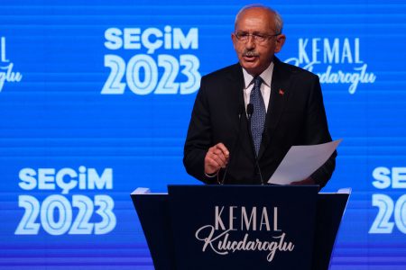 Εκλογές Τουρκία: «Θα μείνω όρθιος, μαζί θα νικήσουμε», λέει ο Κιλιτσντάρογλου