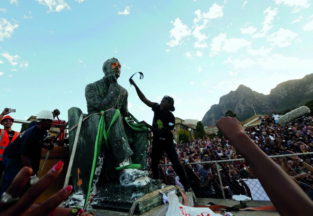 Ο πόλεμος των μνημείων