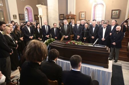 Θανάσης Τσούρας: Τελευταίο αντίο στο ιστορικό στέλεχος του ΠΑΣΟΚ