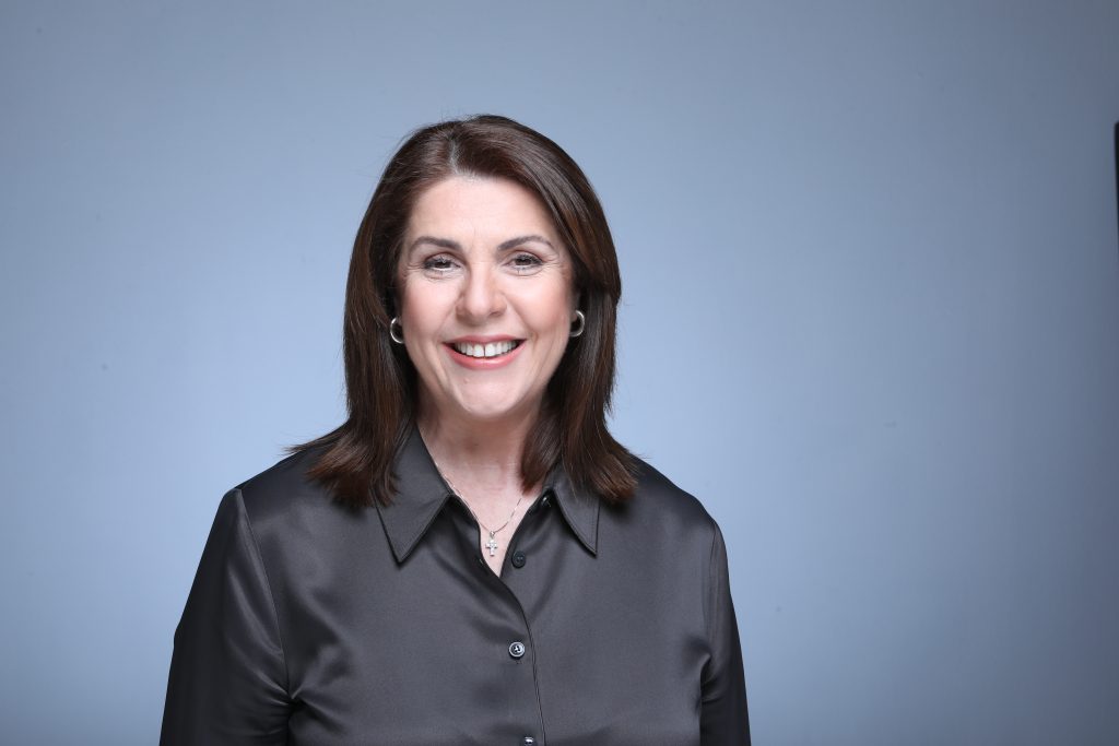 Εφη Χαλάτση στο ΒΗΜΑ: «Ισχυρό ΠαΣοΚ σημαίνει κυβερνητική σταθερότητα»